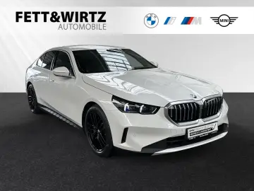 BMW 540d xDrive Inkl. € 1.190 Zubehörbonus Autobahna