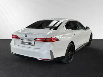 BMW 540d xDrive Inkl. € 1.190 Zubehörbonus Autobahna
