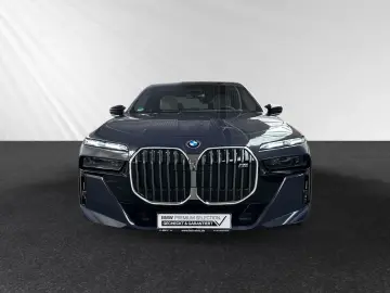 BMW i7 M70 xDrive  Indiv. Sepia  UPE €228.619 - B&W