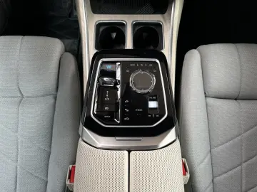 BMW i7 M70 xDrive  Indiv. Sepia  UPE €228.619 - B&W