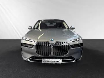 BMW i7 eDrive50 Inkl. € 1.190 Zubehörbonus TV-Fond-E