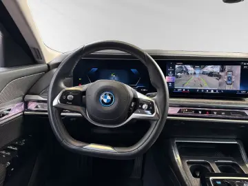 BMW i7 eDrive50 Inkl. € 1.190 Zubehörbonus TV-Fond-E