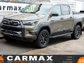 TOYOTA Hilux 2.8 D-4D Invincible ACC Navi Rollo AHK