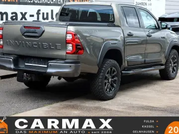 TOYOTA Hilux 2.8 D-4D Invincible ACC Navi Rollo AHK