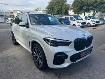 BMW X5 xDrive 30 d M Sport PANO-HUD-LUFTFEDERUNG