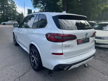BMW X5 xDrive 30 d M Sport PANO-HUD-LUFTFEDERUNG