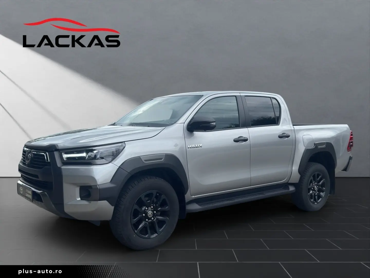 TOYOTA Hilux 2.8 D-4D Double Cab Invincible 4x4