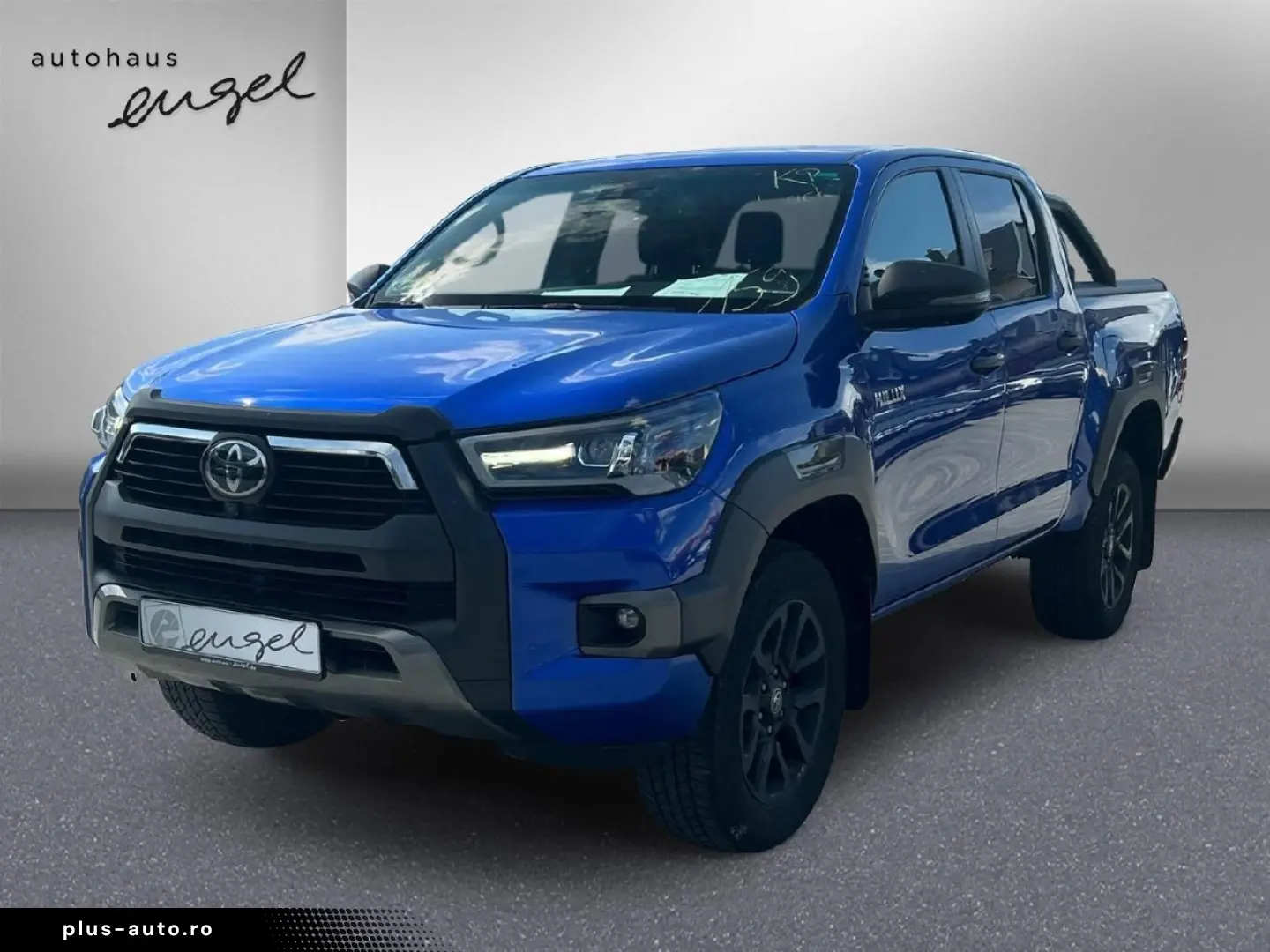 TOYOTA Hilux Double Cab Invincible 4x4 360  LED JBL NAV