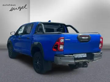 TOYOTA Hilux Double Cab Invincible 4x4 360  LED JBL NAV