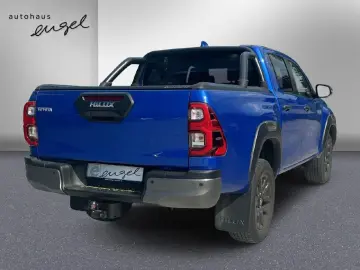 TOYOTA Hilux Double Cab Invincible 4x4 360  LED JBL NAV