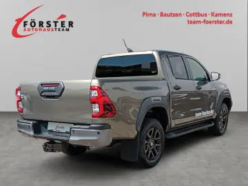 TOYOTA Hilux 4x4 Double Cab MHEV Autm. Invincible
