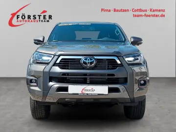 TOYOTA Hilux 4x4 Double Cab MHEV Autm. Invincible
