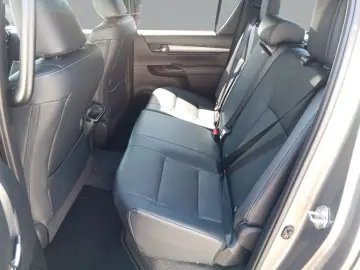 TOYOTA Hilux 4x4 Double Cab MHEV Autm. Invincible