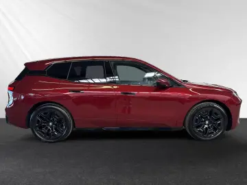 BMW iX xDrive60 LR 719 - br. o.Anz. 27Mon 5`Km p.A.