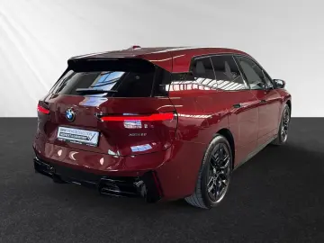 BMW iX xDrive60 LR 719 - br. o.Anz. 27Mon 5`Km p.A.