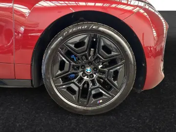 BMW iX xDrive60 LR 719 - br. o.Anz. 27Mon 5`Km p.A.