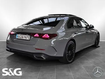 MERCEDES-BENZ E 300 de AMG Superscreen Ventilation Burmester