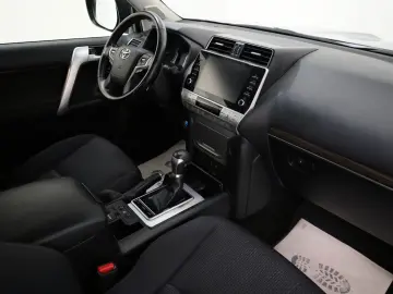 TOYOTA Land Cruiser Comfort Kamera LED  CarPlay SH