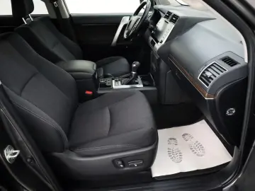 TOYOTA Land Cruiser Comfort Kamera LED  CarPlay SH