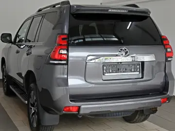 TOYOTA Land Cruiser Comfort Kamera LED  CarPlay SH