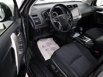 TOYOTA Land Cruiser Comfort Kamera LED  CarPlay SH