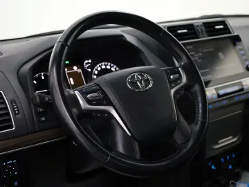 TOYOTA Land Cruiser Comfort Kamera LED  CarPlay SH