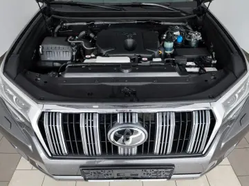 TOYOTA Land Cruiser Comfort Kamera LED  CarPlay SH