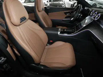 MERCEDES-BENZ CLE 220 d AMG Cabrio 360