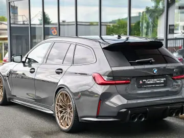 BMW M3 Touring xDrive Competition  M Performance 21