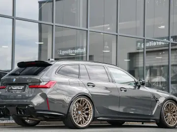 BMW M3 Touring xDrive Competition  M Performance 21