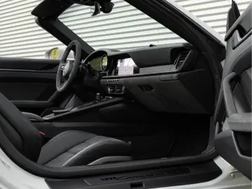PORSCHE 992 Cabrio 3.0 Carrera GTS - Burmester Audio - M