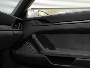PORSCHE 992 Cabrio 3.0 Carrera GTS - Burmester Audio - M