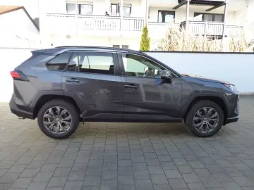 TOYOTA RAV4 Hybrid TeamD Navi LED SHZ el. Heckklappe