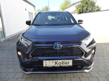 TOYOTA RAV4 Plug-in 4x4 Komfort-&Techpaket Schiebedach