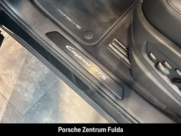 PORSCHE Cayenne GTS