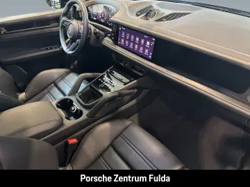 PORSCHE Cayenne GTS