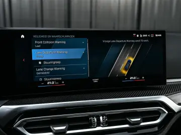BMW M3 3-serie xDrive Competition   Carbon   Laser L