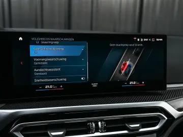 BMW M3 3-serie xDrive Competition   Carbon   Laser L