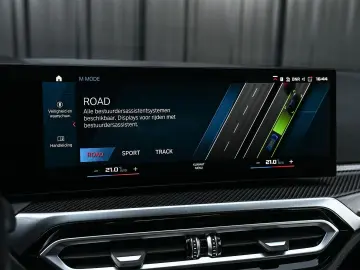 BMW M3 3-serie xDrive Competition   Carbon   Laser L