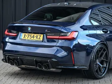 BMW M3 3-serie xDrive Competition   Carbon   Laser L