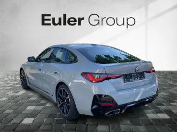 BMW M440i xDrive Gran Coupe Sportpaket HUD AD AHK-kl