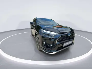 TOYOTA RAV 4 Plug-in Hybrid 4x4  RFK Shz hinten HUD 2P