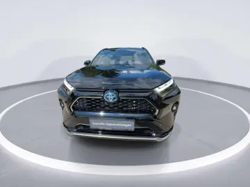 TOYOTA RAV 4 Plug-in Hybrid 4x4  RFK Shz hinten HUD 2P