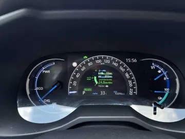 TOYOTA RAV 4 Plug-in Hybrid 4x4  RFK Shz hinten HUD 2P