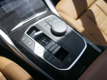 BMW M440i xDrive Gran Coupé Sportpaket HK HiFi DAB