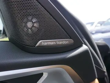 BMW M440i xDrive Gran Coupé Sportpaket HK HiFi DAB
