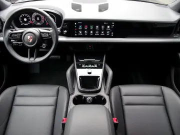 PORSCHE Cayenne 21 RS-Spyder Luft ACC BOSE Pano 90L 360