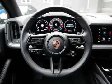 PORSCHE Cayenne 21 RS-Spyder Luft ACC BOSE Pano 90L 360