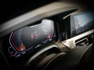BMW M440i xDrive Coupé Aut Nav HuD Laser h&k AHK 19