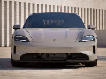 PORSCHE Taycan FACELIFT BATT  PANO AIR 21 RS ACHTERASST